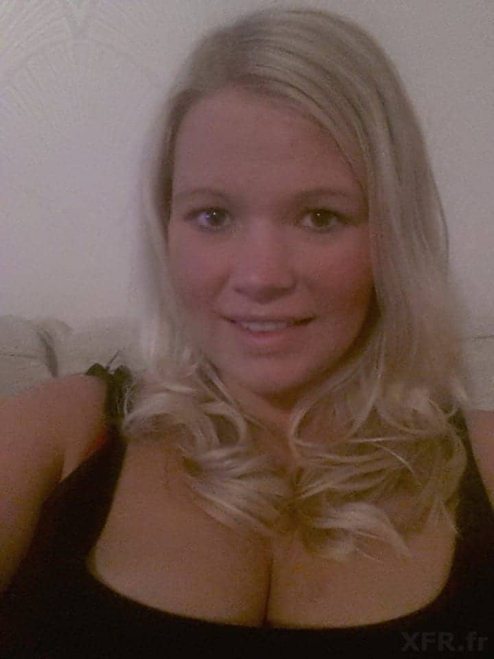 prestige : jolie suédoise en photos et vidéos avec son rabbit