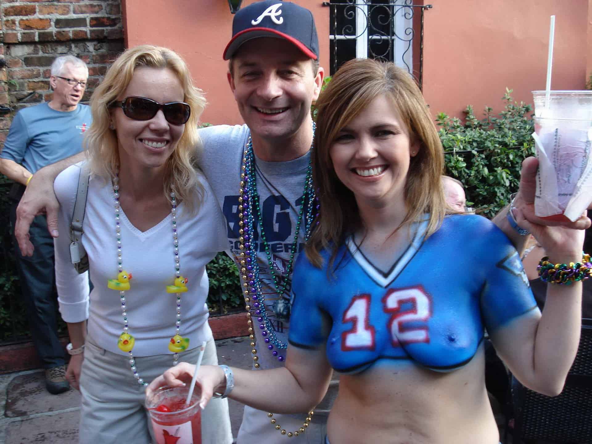 exhibition de femmes dans des lieux publics pour le plaisir des yeux