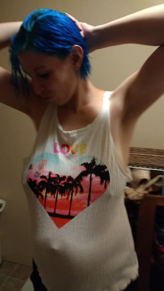 photos intimes de la femme enceinte chaude qui aime la bite et le foutre