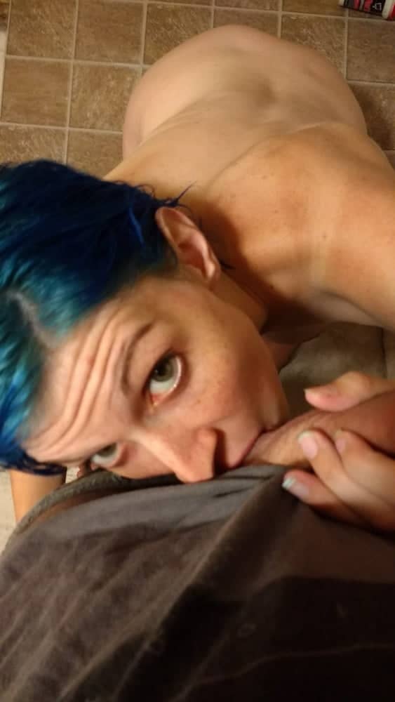 photos intimes de la femme enceinte chaude qui aime la bite et le foutre