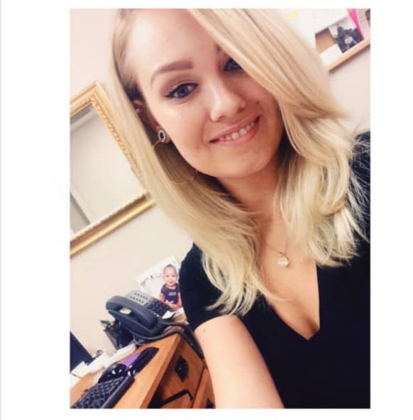 mère de famille chaude partage ses photos intimes