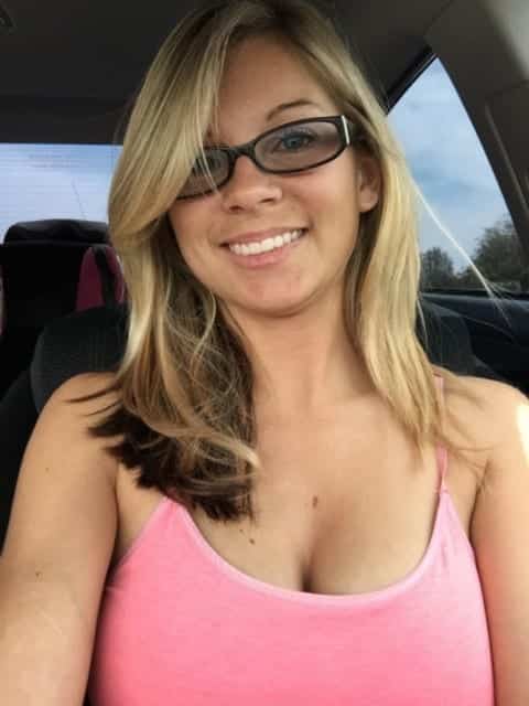 mère de famille chaude partage ses photos intimes