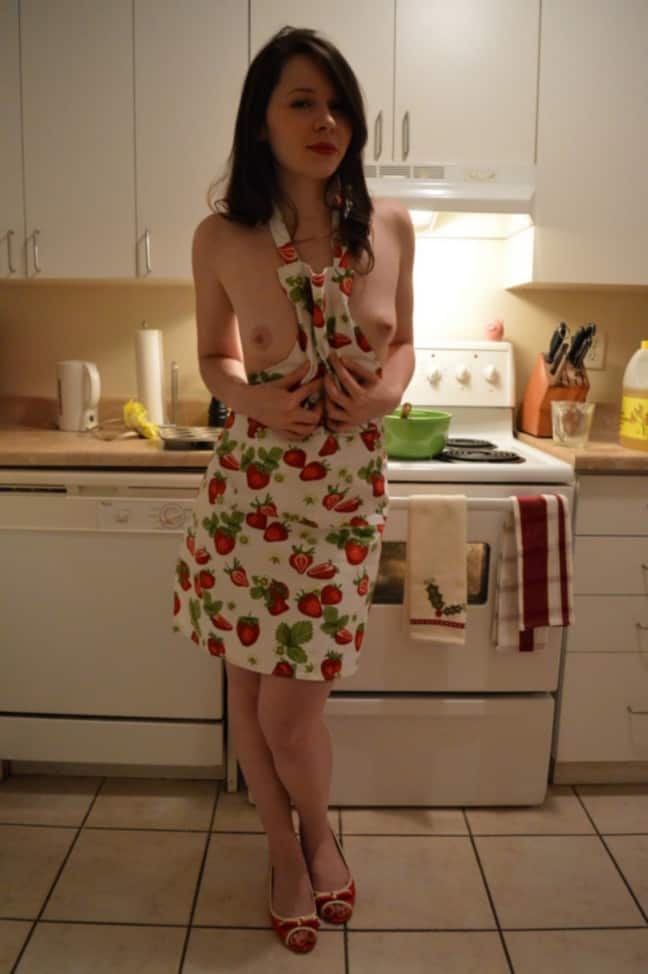 mignonne comme tout avec un corps à croquer !