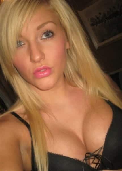 croupes et seins de rêves pour se branler en début d'après midi