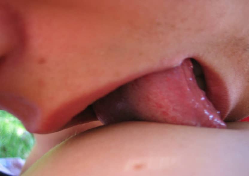 magnifique blonde partage ses photos de sexe en extérieur