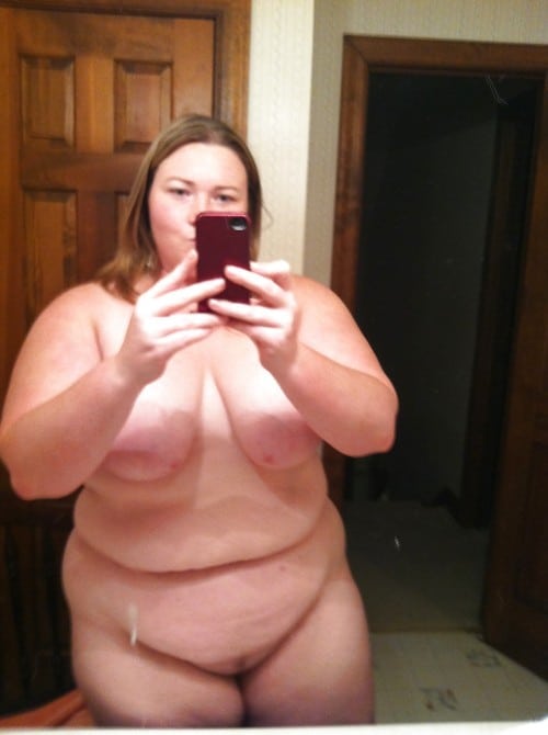 selfies de femmes rondes qui se lâchent et c'est génial