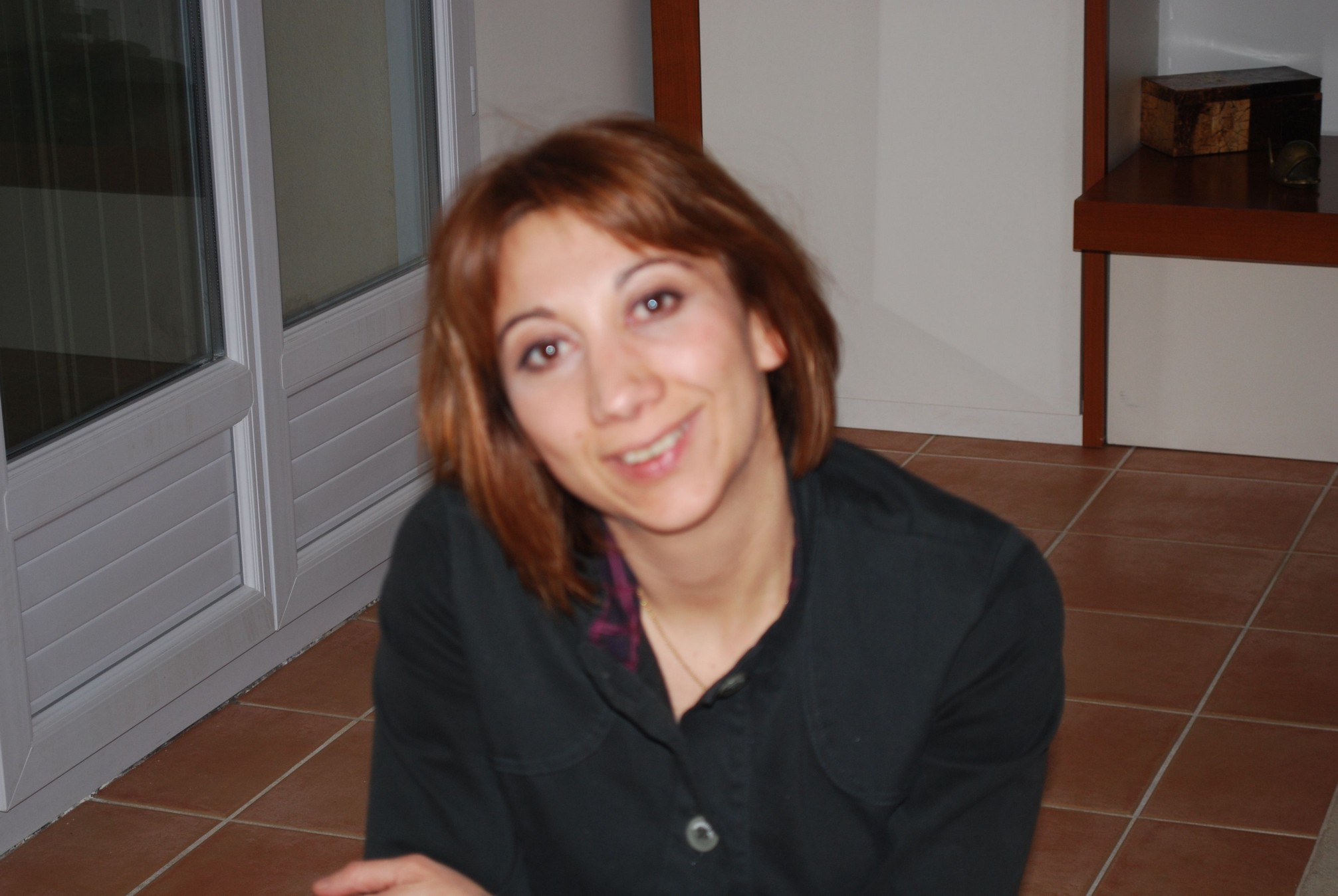 magnifique femme typée partage ses photos intimes avec vous