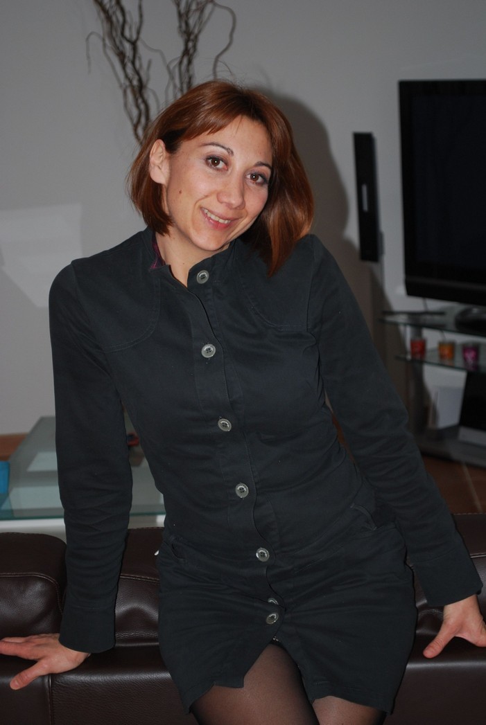 magnifique femme typée partage ses photos intimes avec vous