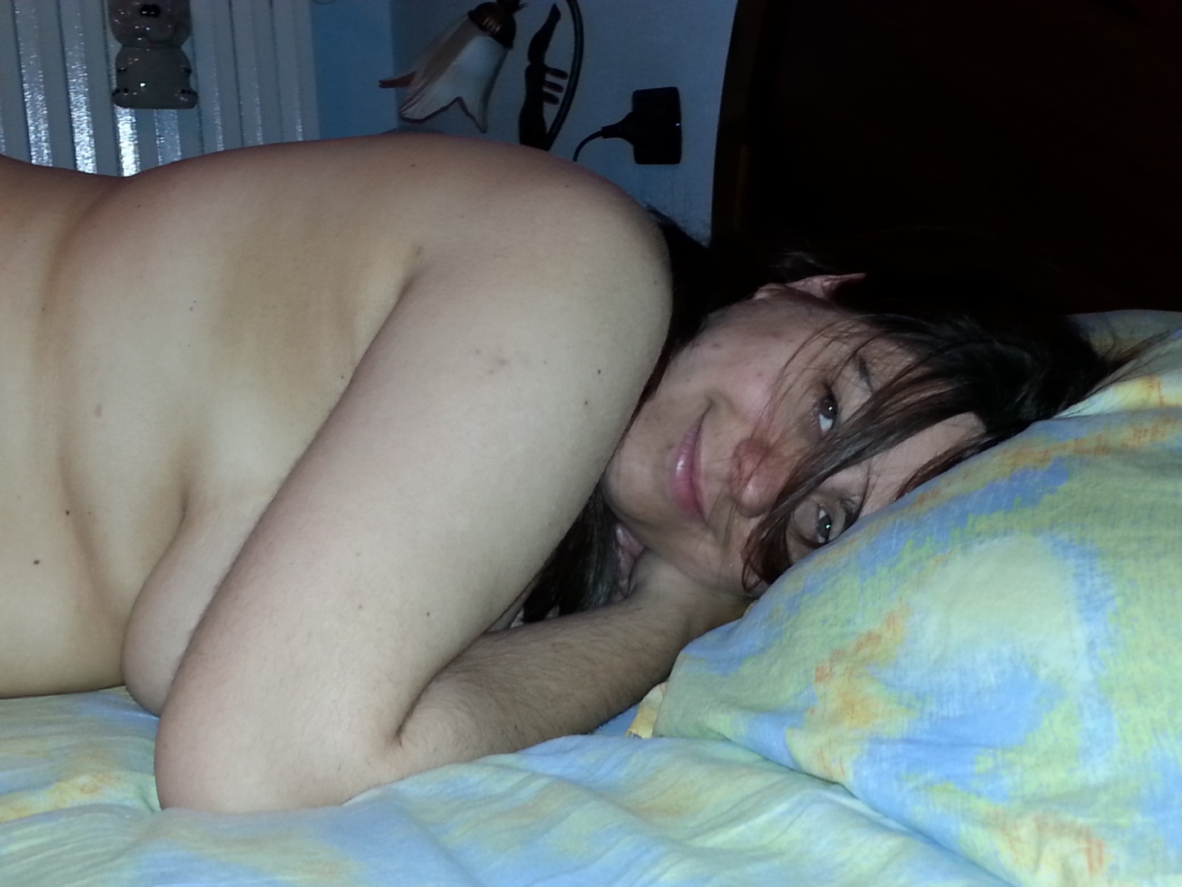 femme ronde et pulpeuse vous excite en fin de journée