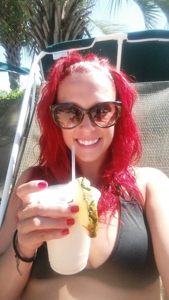 jf pulpeuse lâche quelques photos de son album privé coquin seconde partie