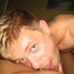 elle est chaude et nous met le feu dans la culotte