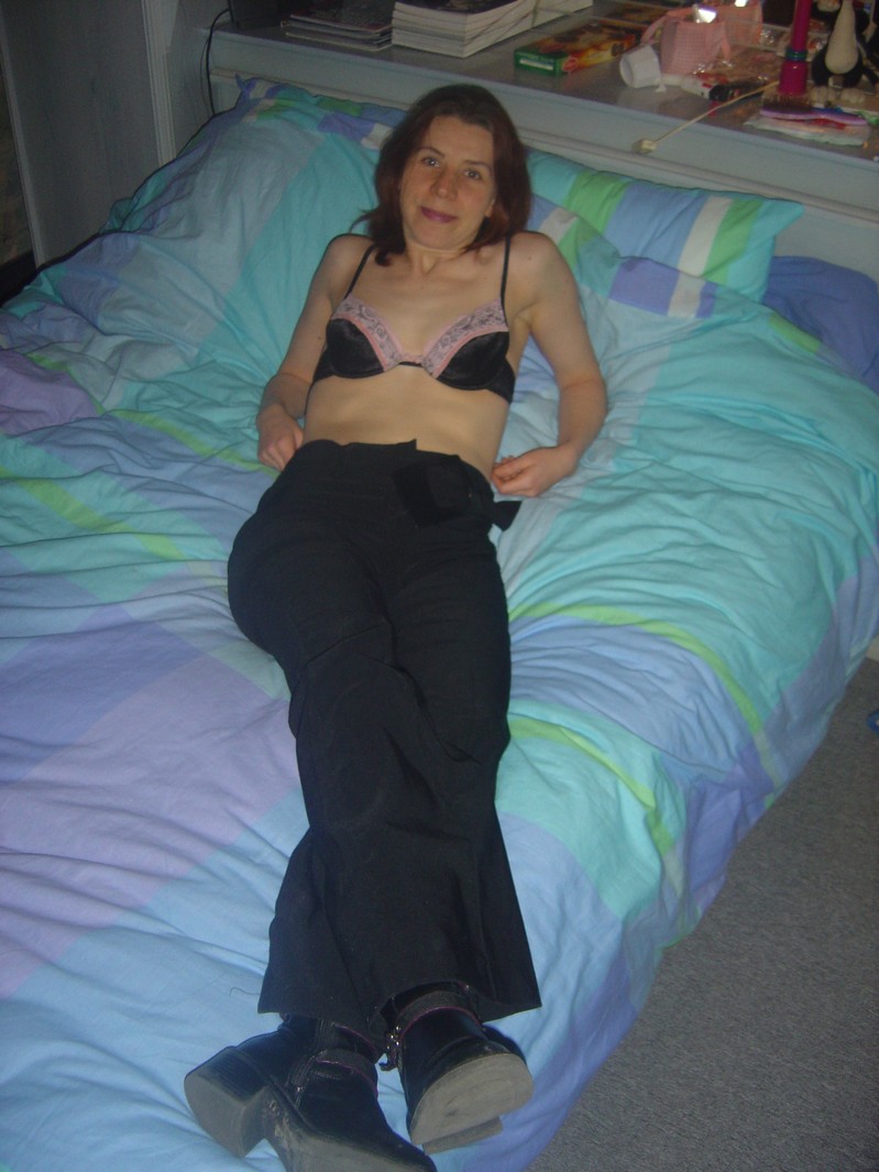 mère au foyer elle se lâche et fait ses premières photos