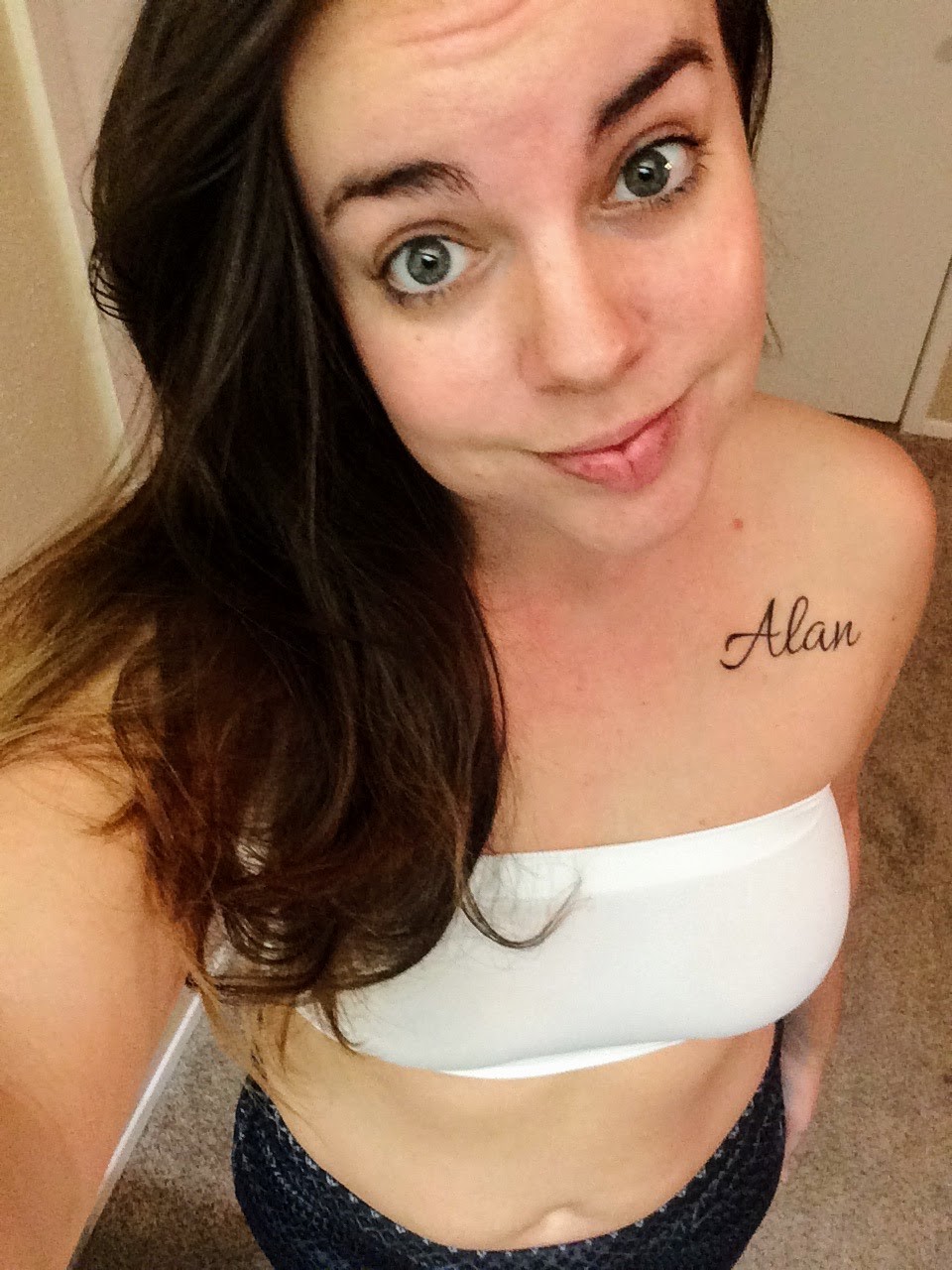 la pulpeuse finit par se faire prendre son gros cul