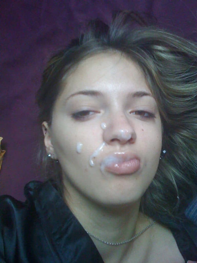 femmes pleines de foutre chaud après une bonne pipe ou une baise torride