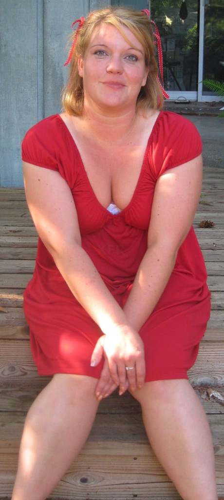 exhibition en voiture et domination à la maison avec fessée et pénétration