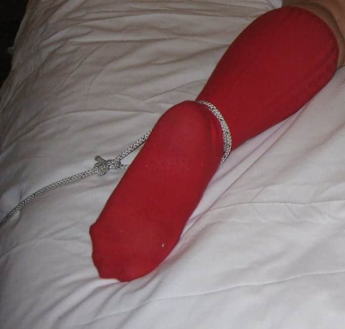 exhibition en voiture et domination à la maison avec fessée et pénétration